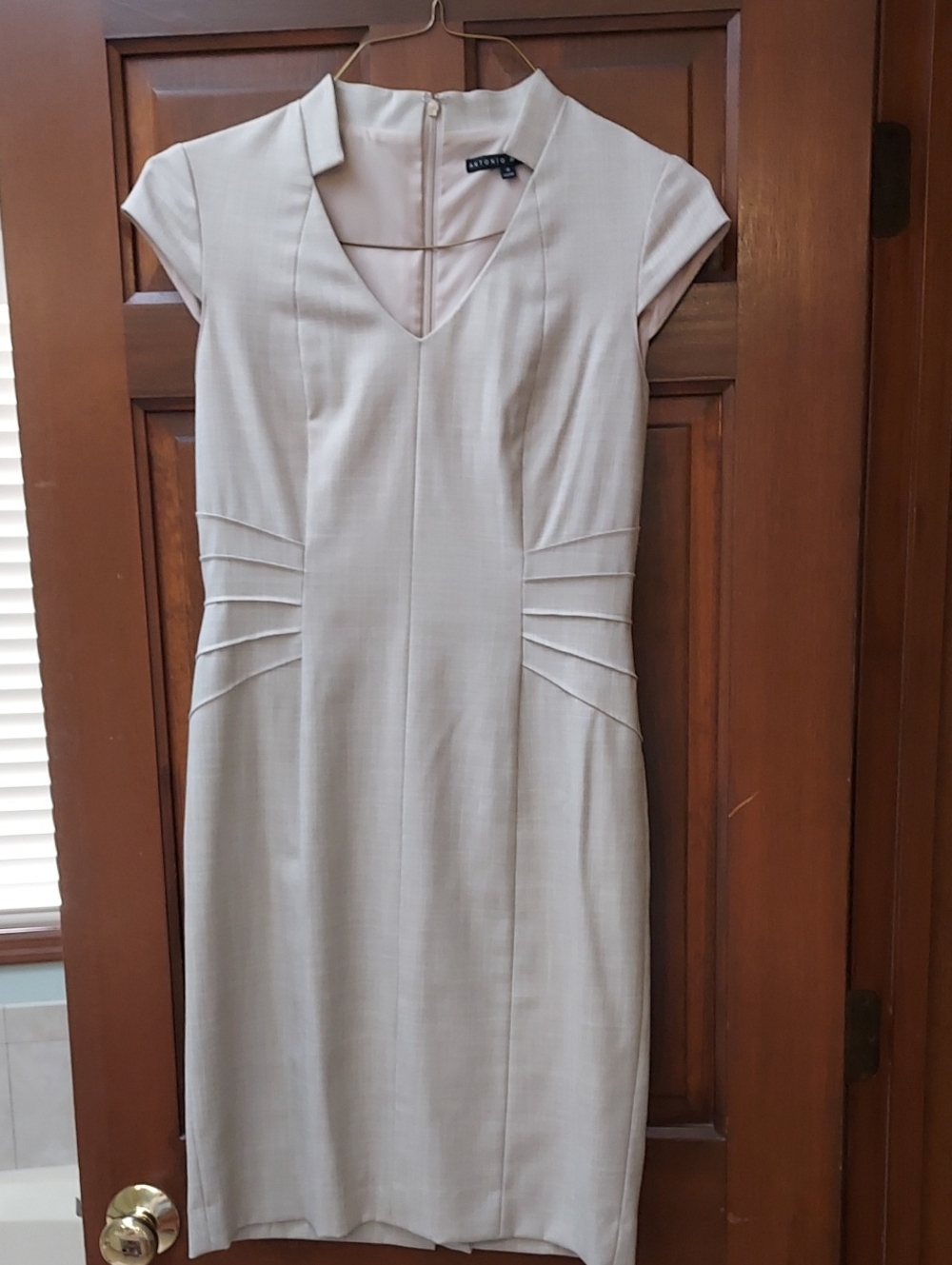 Antonio Melani Size 4 Neutral Cap-Sleeve Sheath Dress - Beige